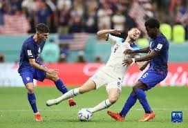 底特律老虎王牌艾尔·卡莱恩（Al Kaline）达成 3000 安打，被称为“老虎先生”