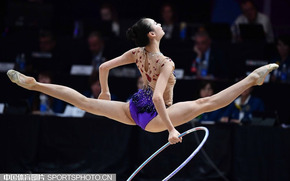 NBA ｜ 约基奇詹皇大三元 金块湖人齐奏凯歌