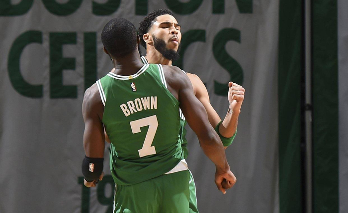 都在猜测他 都在猜测他