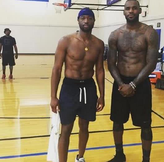 在羽毛球赛 在羽毛球赛